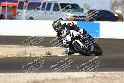 media/Sep-21-2025-TrackDaz (Sun) [[277c75b276]]/C Group/1040am (Turn 1)/